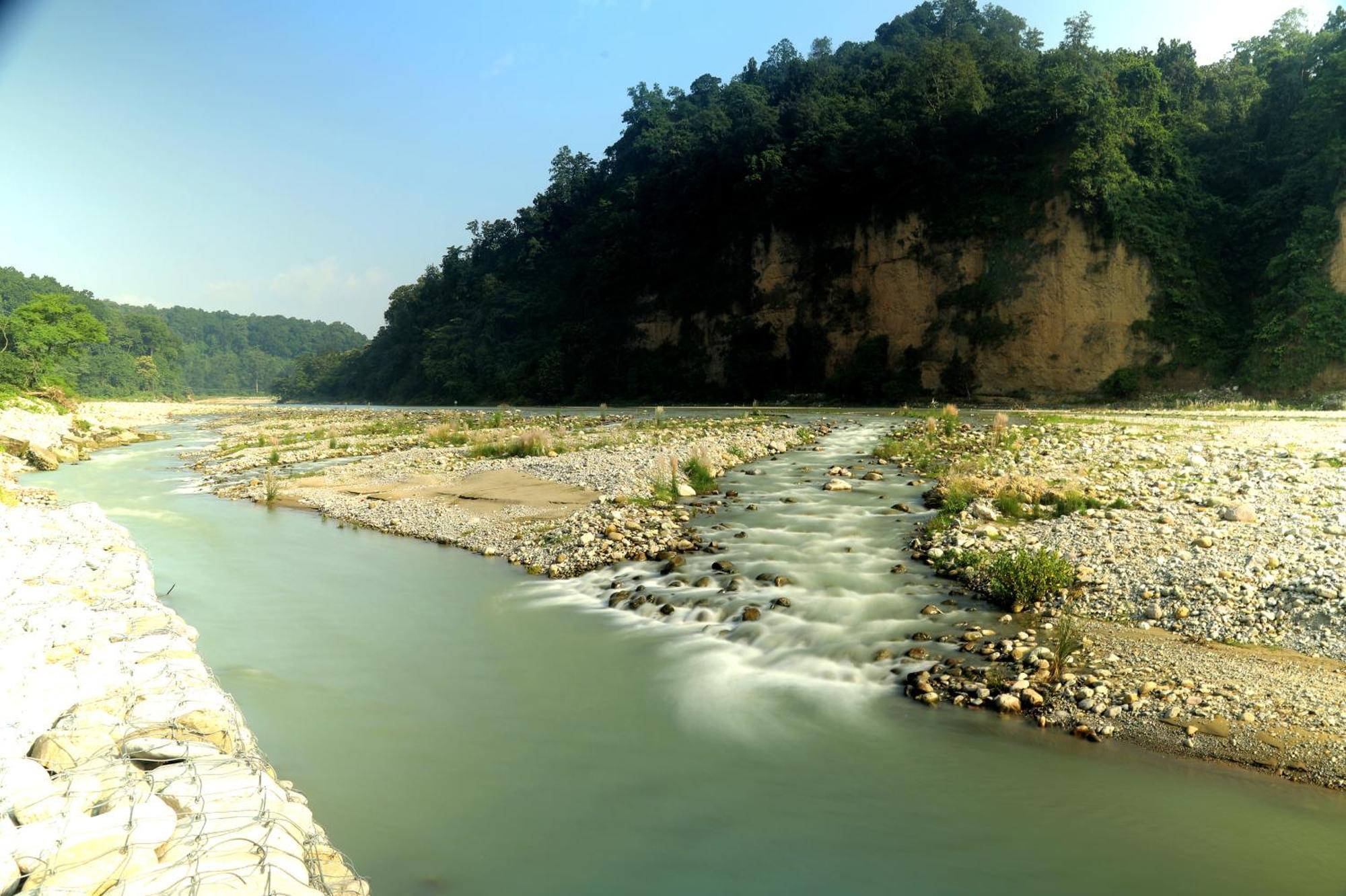 Riverside By Aahma Garjia المظهر الخارجي الصورة